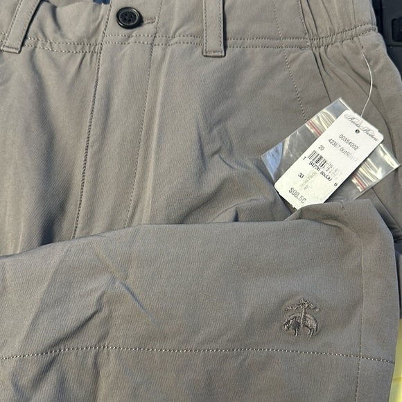 BROOKS BROTHERS NEW WITH TAG GOLF SHORTS 9” INSEAM - Picture 2 of 2